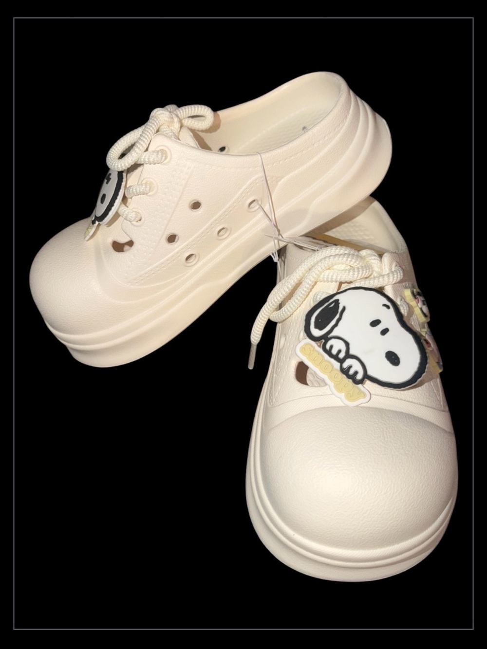 *new* Women’s Cream Snoopy Lace-Up Mules - Picture 10 of 10